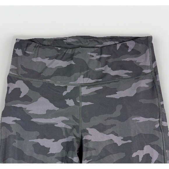 Athleta Ultimate Camo 7/8 Tight Women's Size LP Petite Black Mid Rise Pocket - Picture 5 of 11